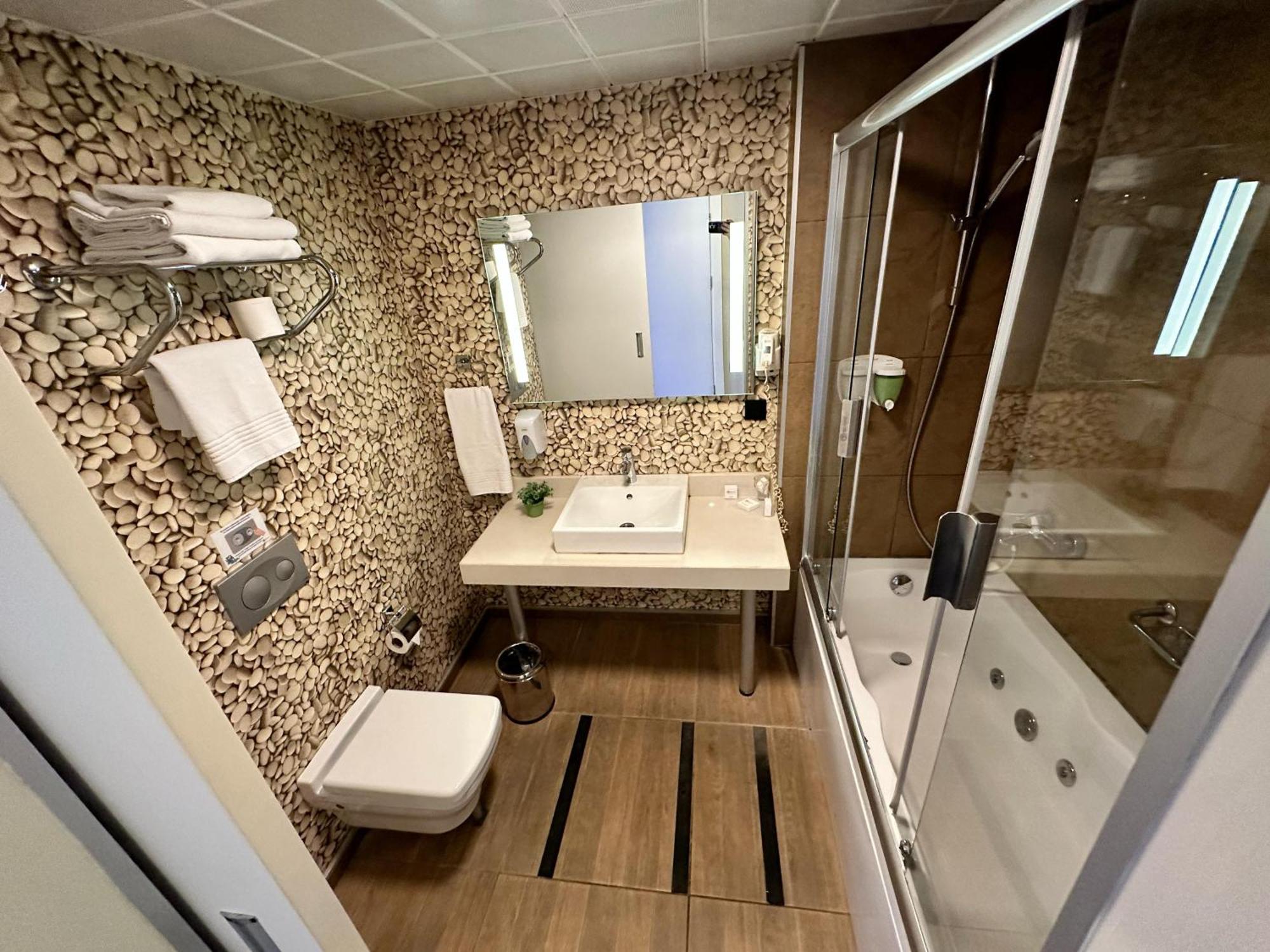 Tempo Suites Airport Istanbul Exterior photo